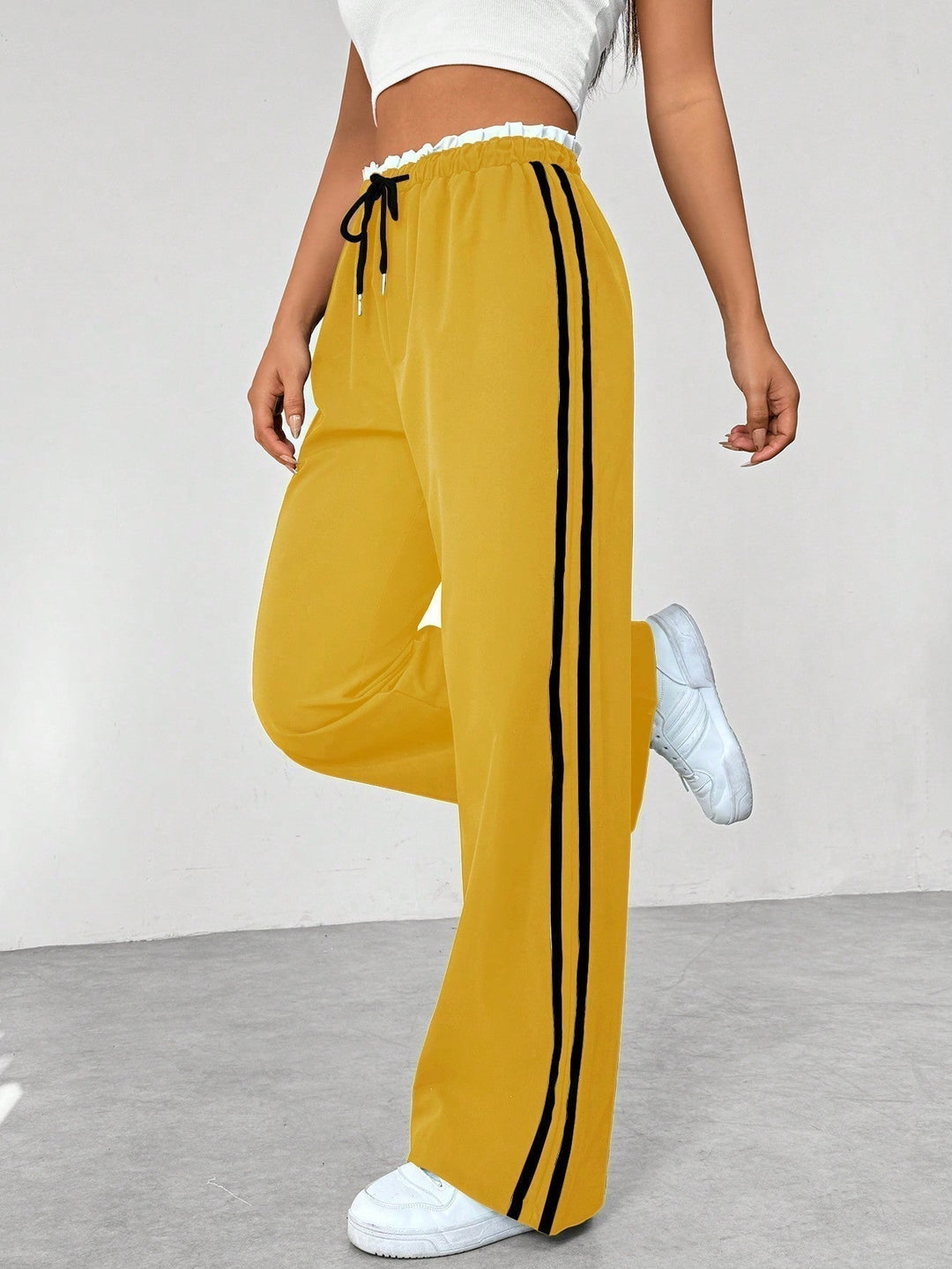 Emma & Lilly - Trendy Sporty Wide Trousers